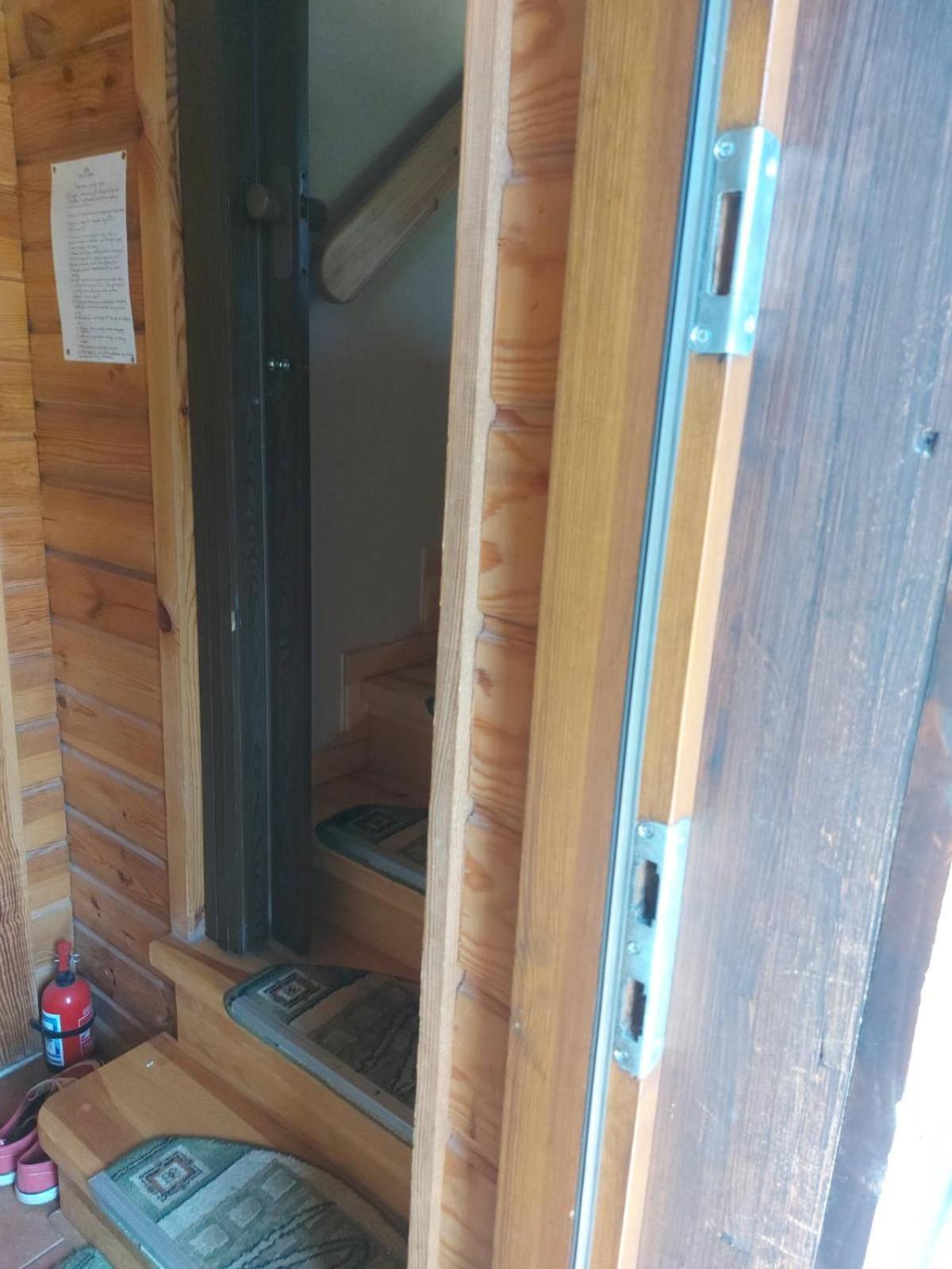 Bialowieza Spanie Na Sianie Puszcza Bialowieska Dubicze Cerkiewne Bagian luar foto